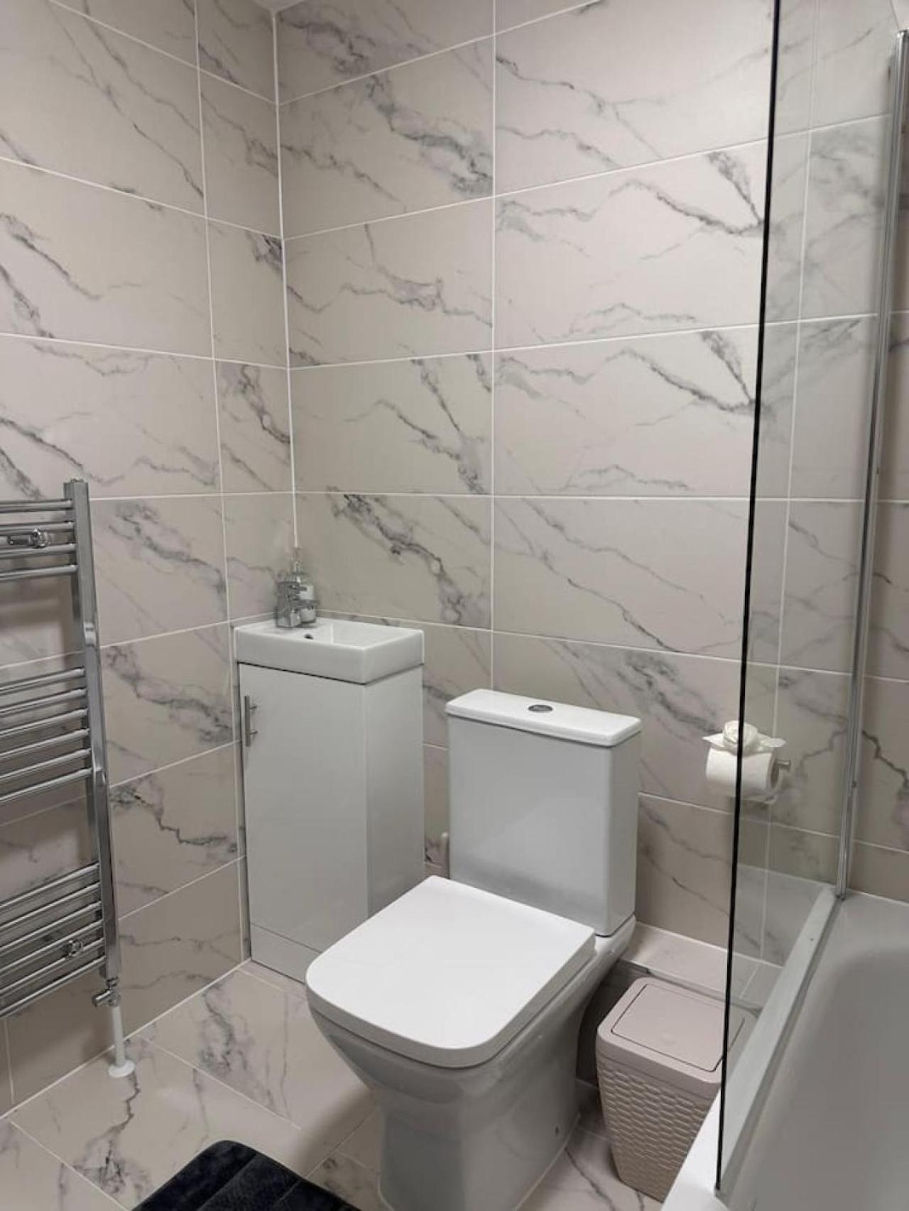 Modern Central London Room Zone1 Exteriör bild